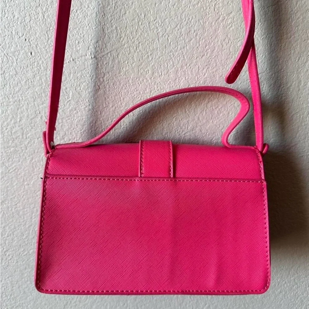 Kendall & Kylie Vibrant Pink Crossbody Bag - Picture 2 of 4